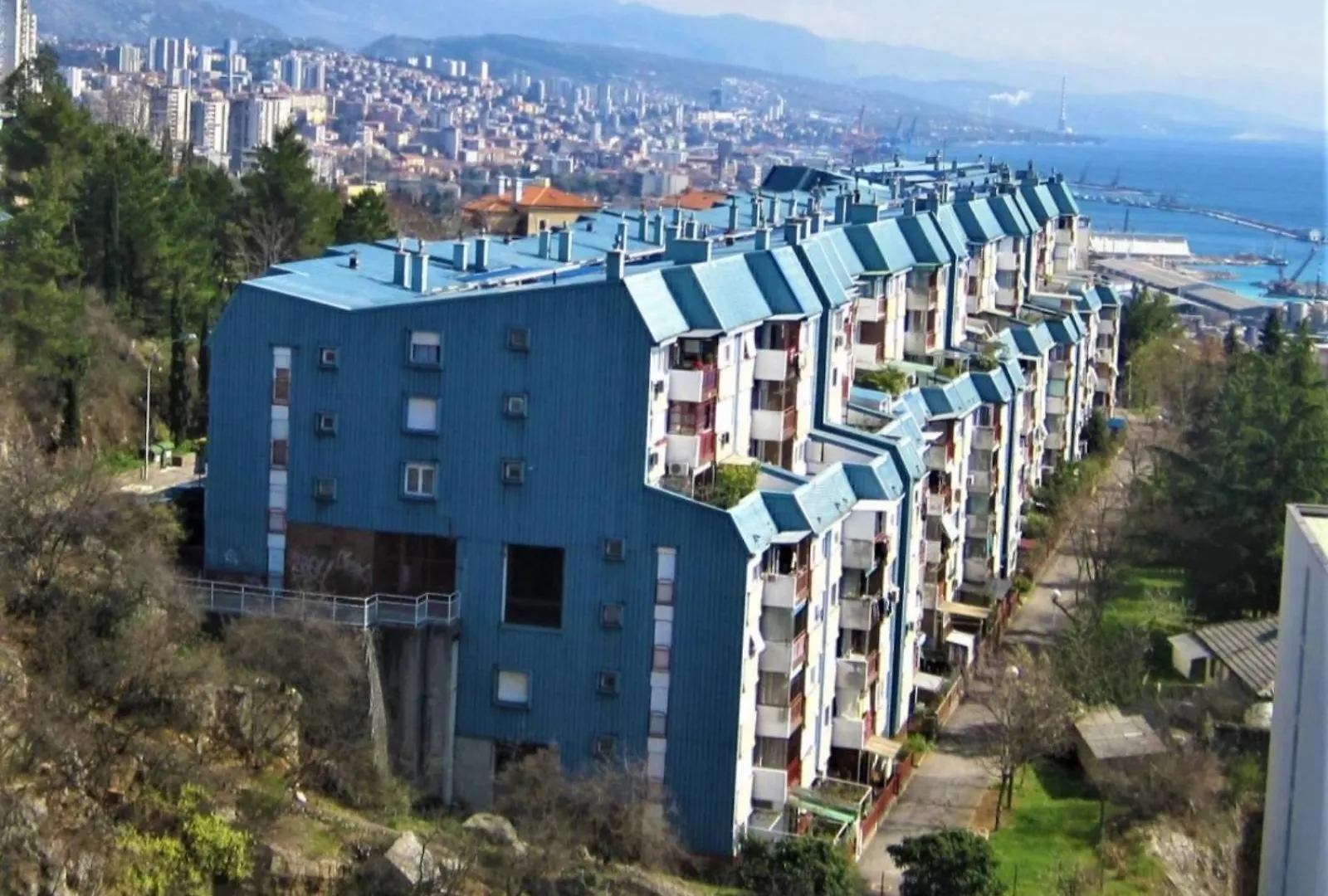 Apartments With Wifi Rijeka - 23246